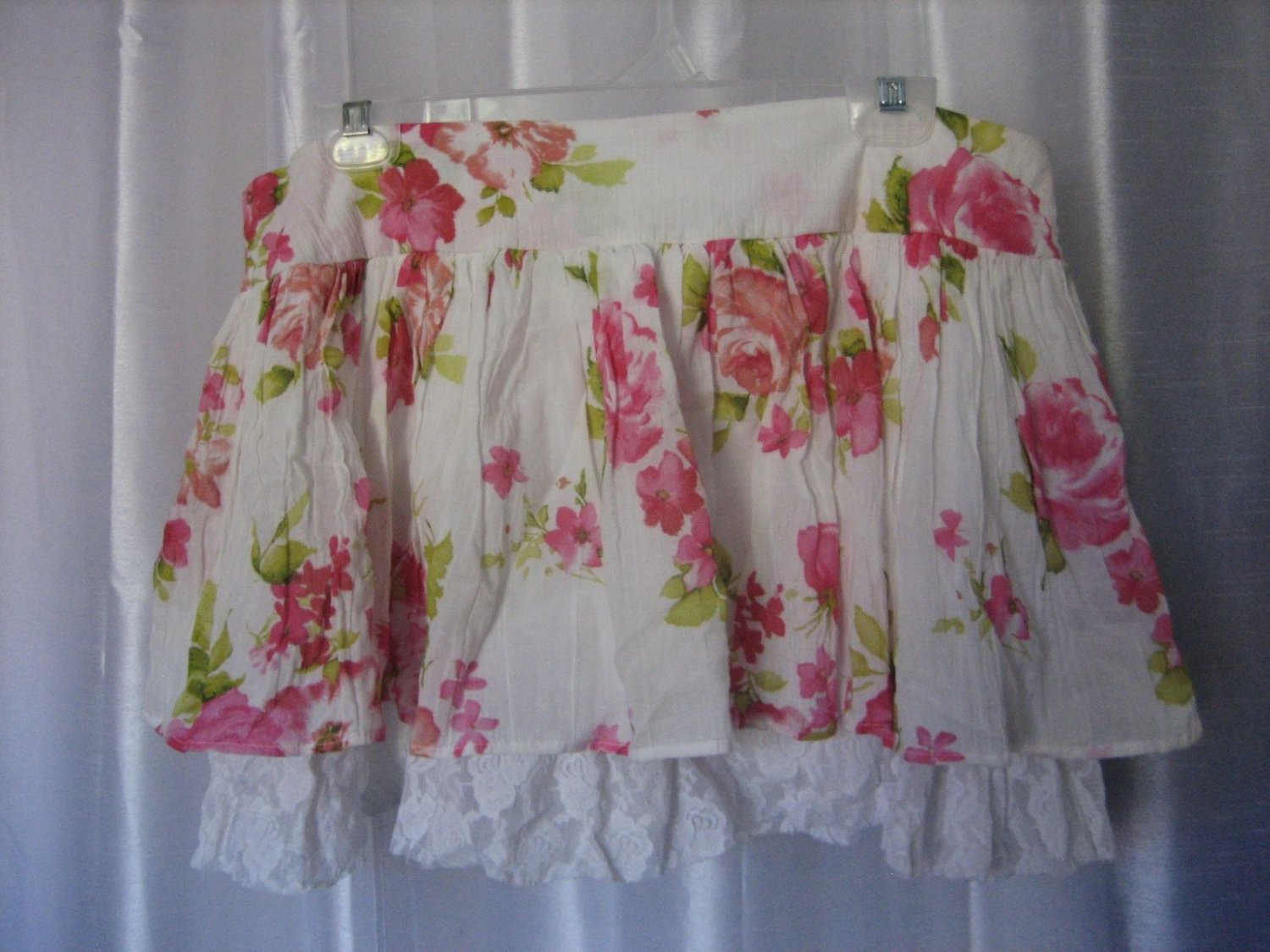 Poetry Junior Size 100% Cotton Pink Floral White Lace Mini Skirt Sz L Pre-Owned
