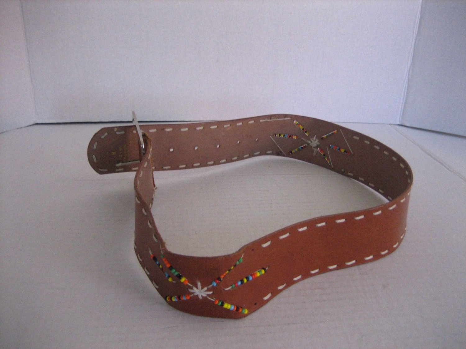 Junior Size 100% Genuine Natural Tan Leather Wide Beaded Belt Sz S NWNT