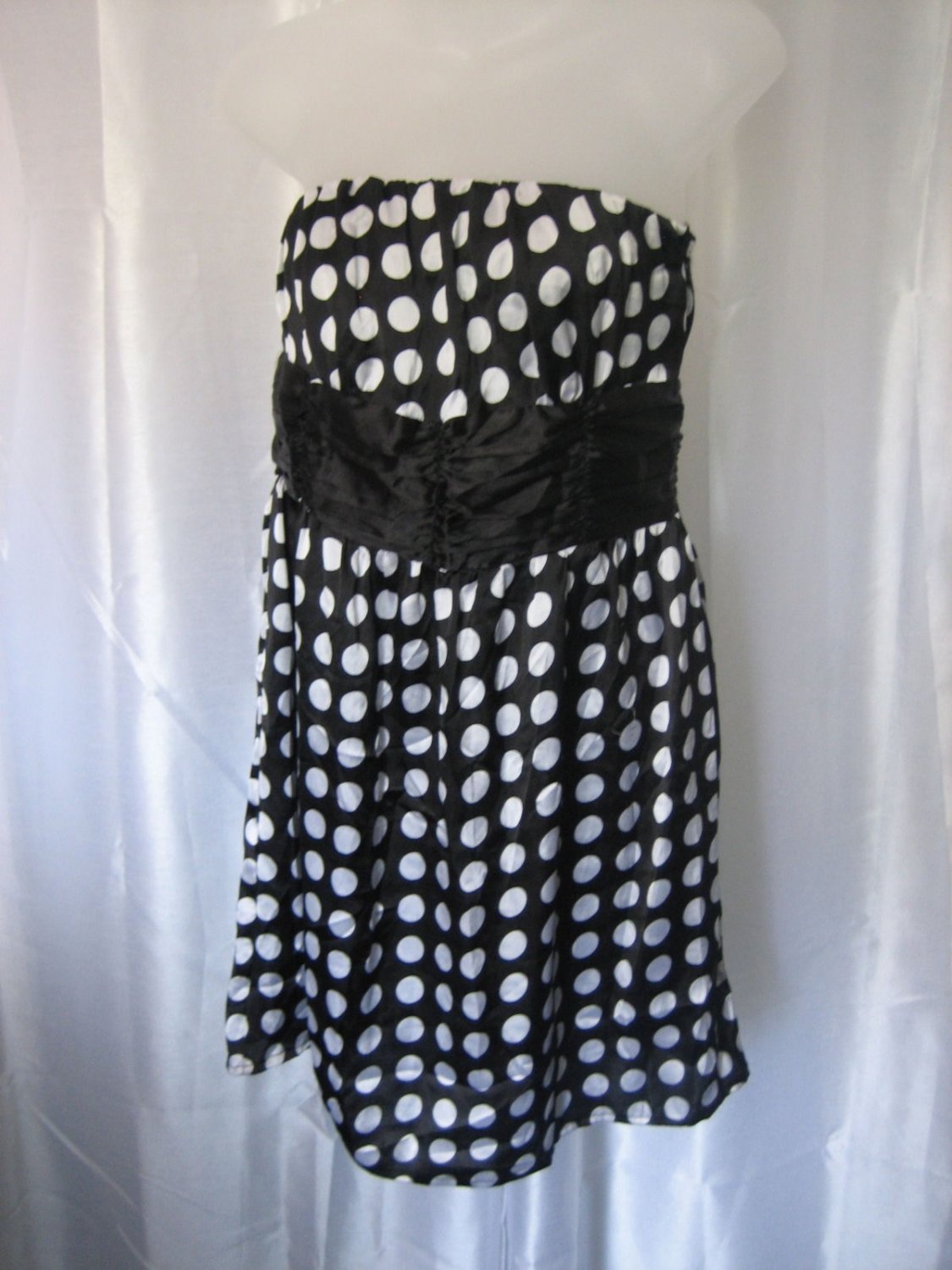 Dizzy Lizzy Women's Junior Size Black & White Polka Dot Strapless Dress ...