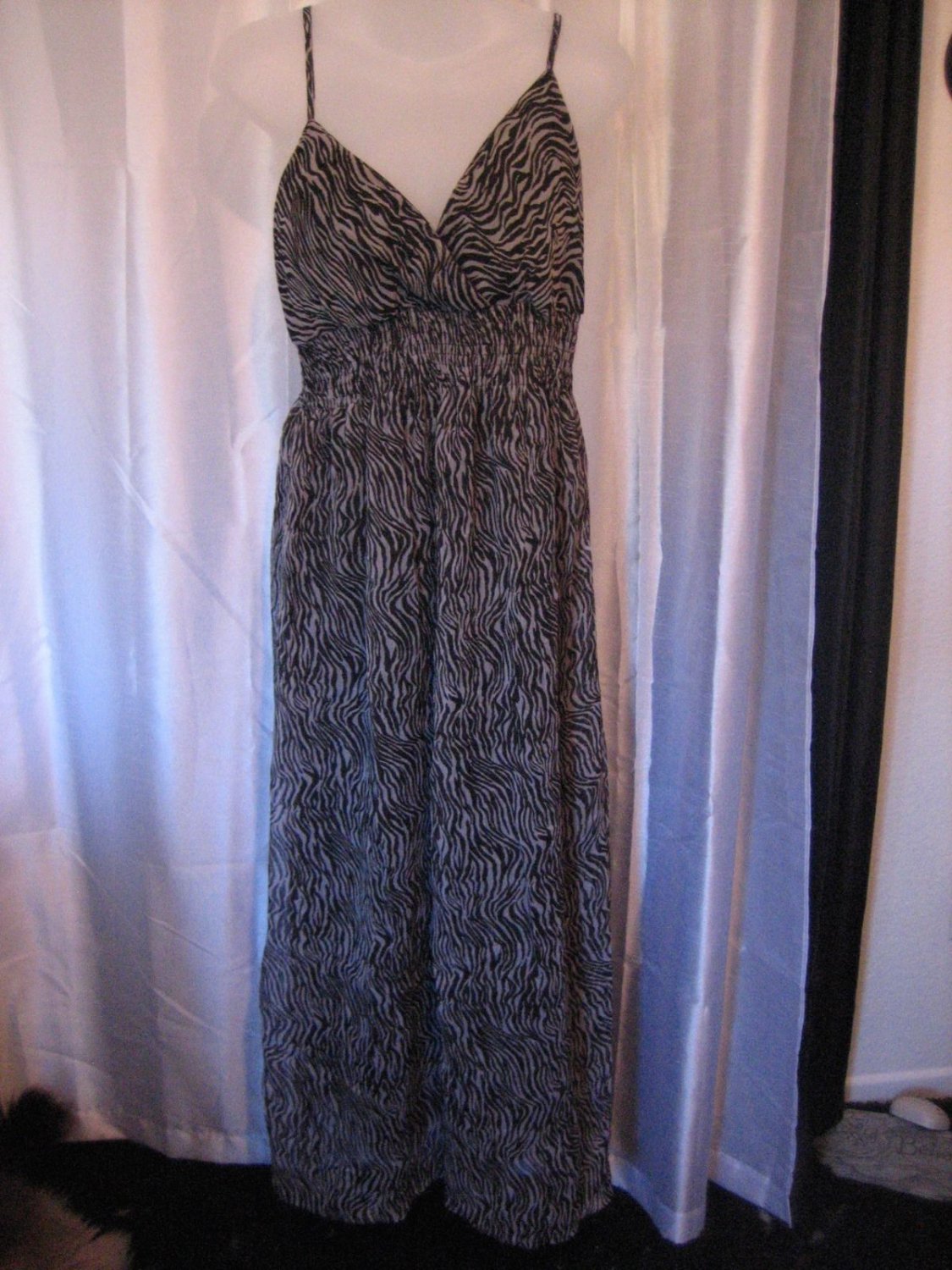 She's Cool Junior Size Zebra Animal Print Sleeveless Long Sundress Size XL New