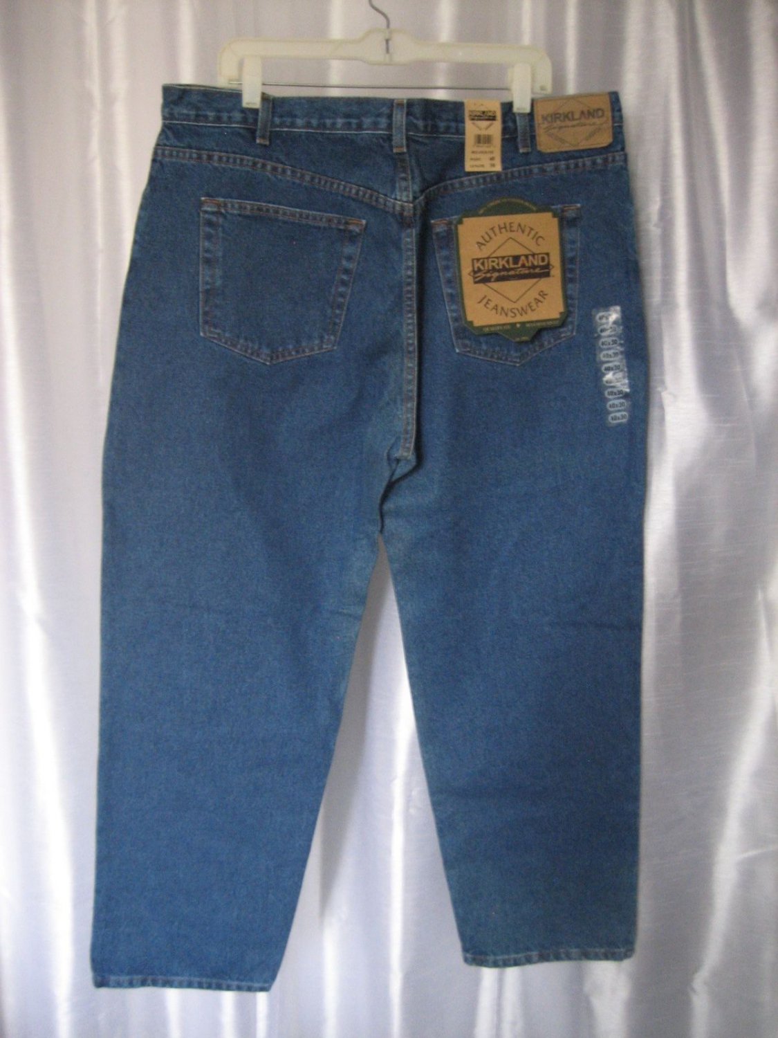 Kirkland Signature Relaxed Fit Men's Denim Jeans Long Pants Sz 40Waist
