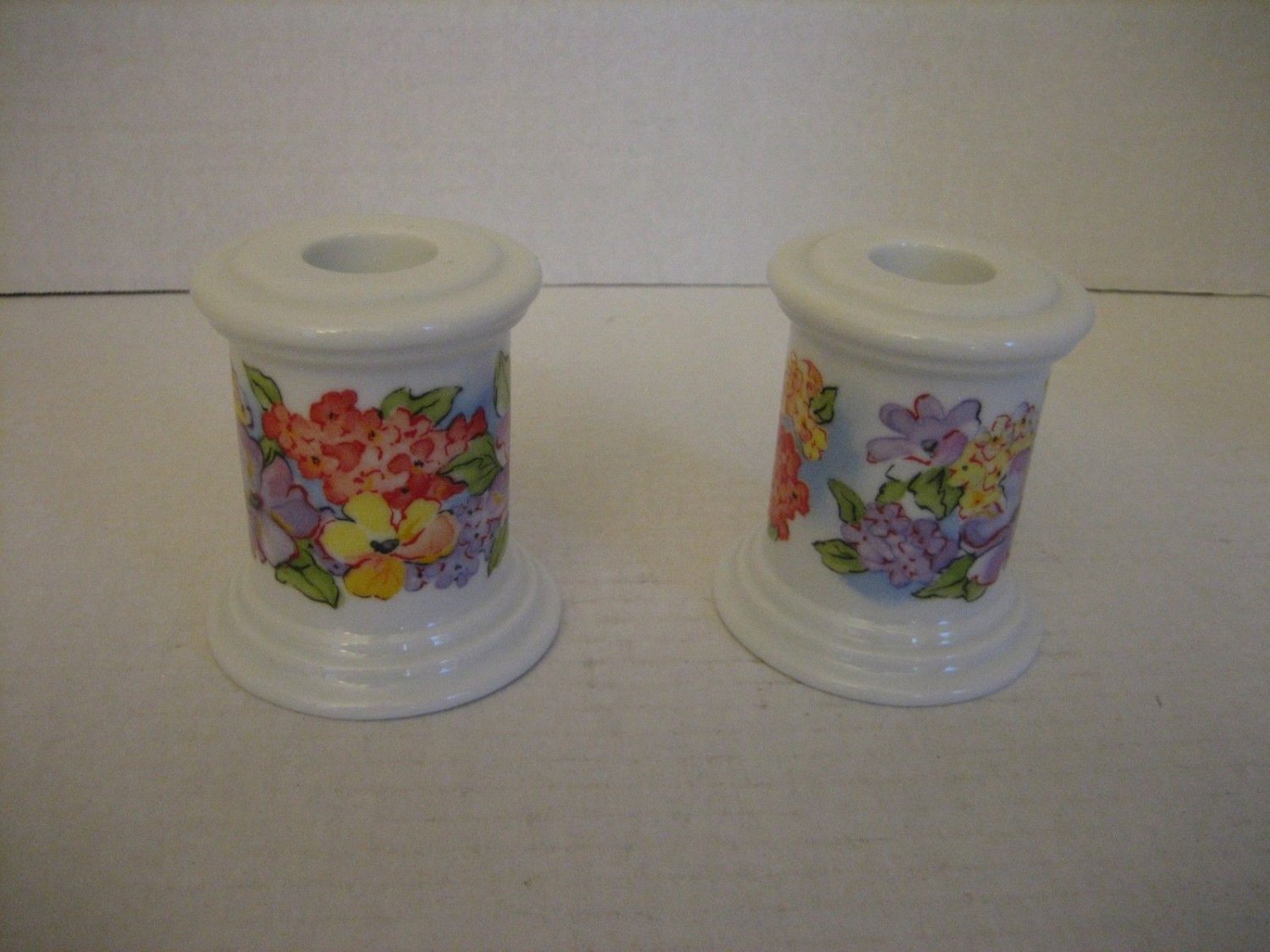 White Ceramic Taper Candlestick Holder w/Multi Color Flowers 2 1/2in.Tall NWNT
