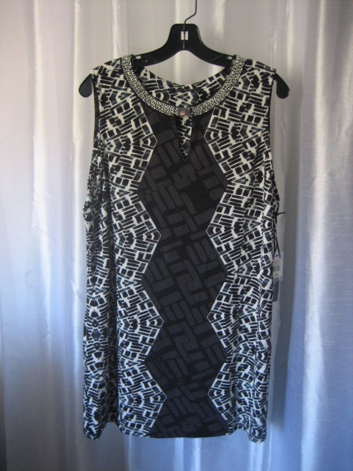 FYLO Black/White/Grey Geo Junior Size Knee Length Sleeveless Dress Sz XL NWWT