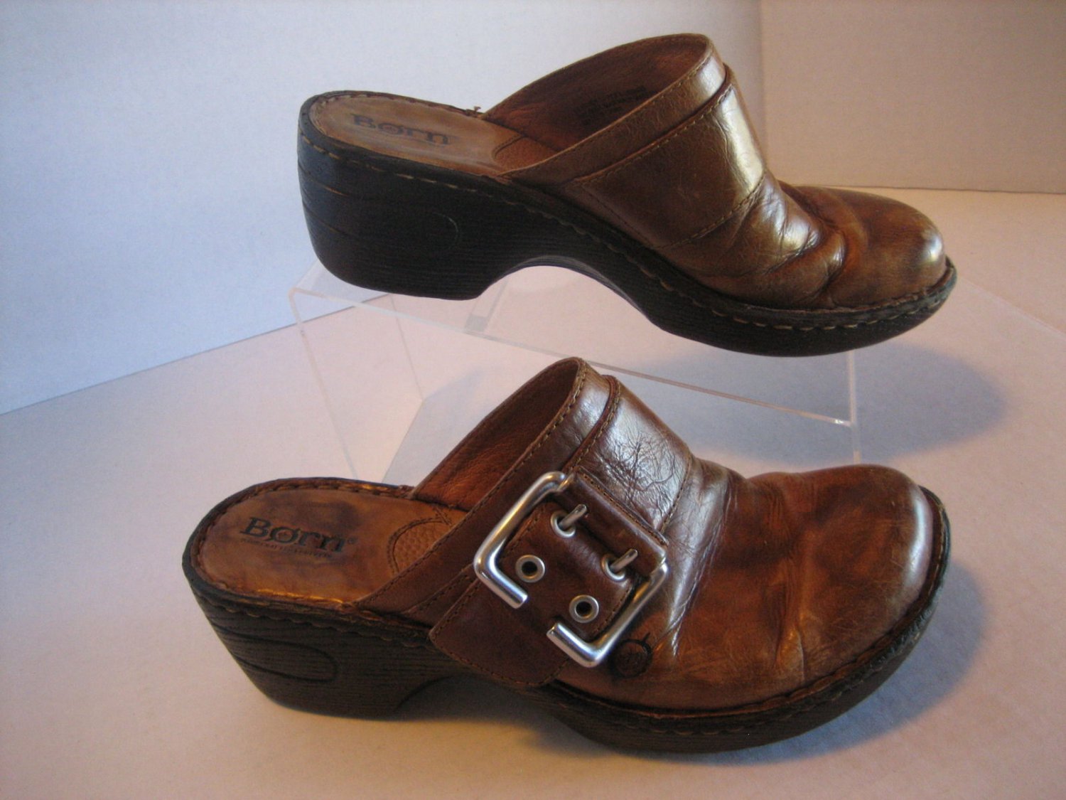 Born Women's Beige Leather Slip On Mule Shoes Sz 6 / 36.5 Pre-Owned W61592 CKF9