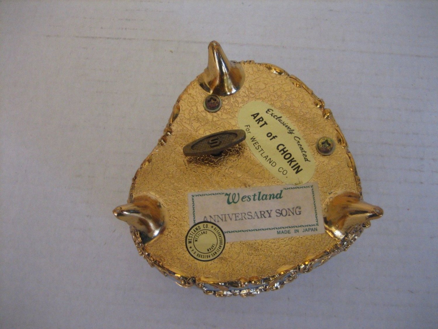 Vintage Westland Co. Heart Shaped Metal Happy Anniversary Music Box Pre