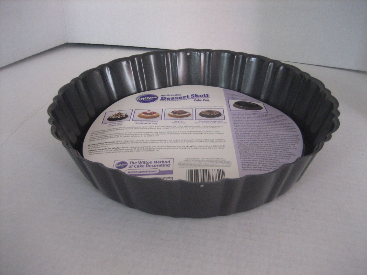 Wilton All Occasion Dessert Shell Bake Round Cake Pan 10 in.R x 2 1/3in.D NWWT
