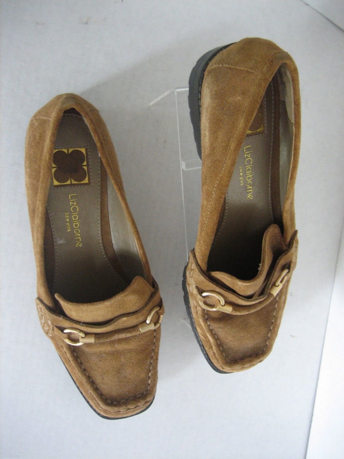 Liz Claiborne Miggy Tan Suede Loafer Style Low Heel Shoe Sz 8 Pre-Owned