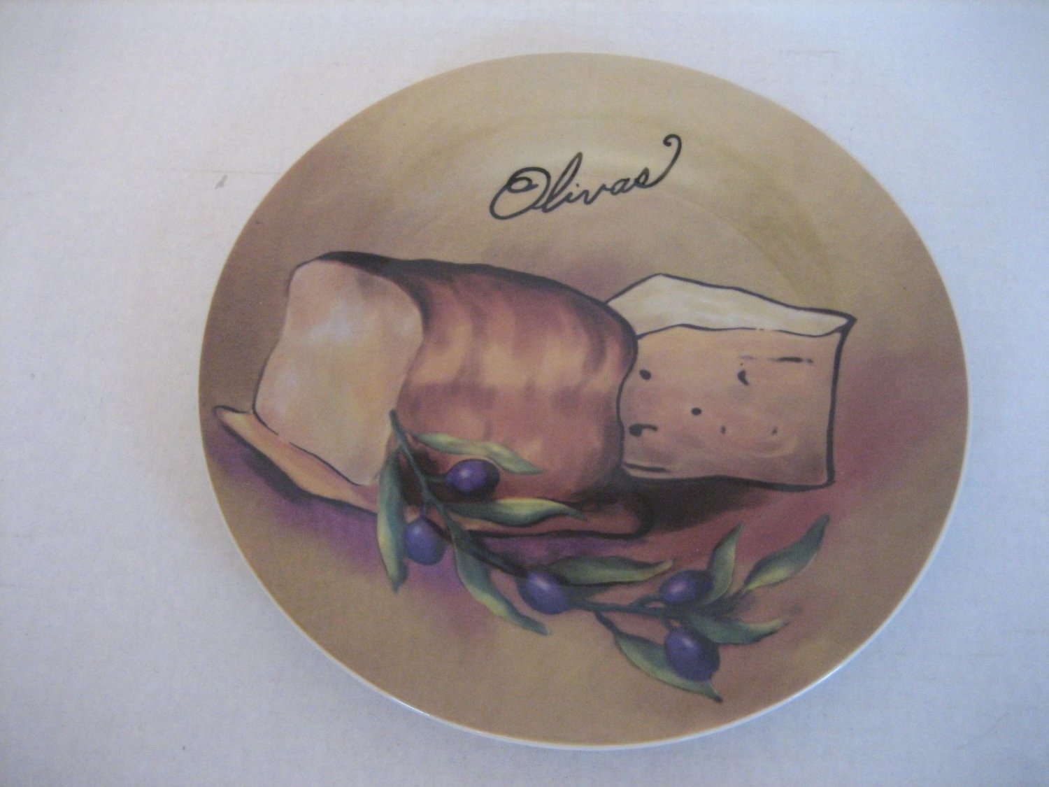 Pacific Island Creations Olivas Ceramic Appetizer Plate 8.13 in.Round NWWT