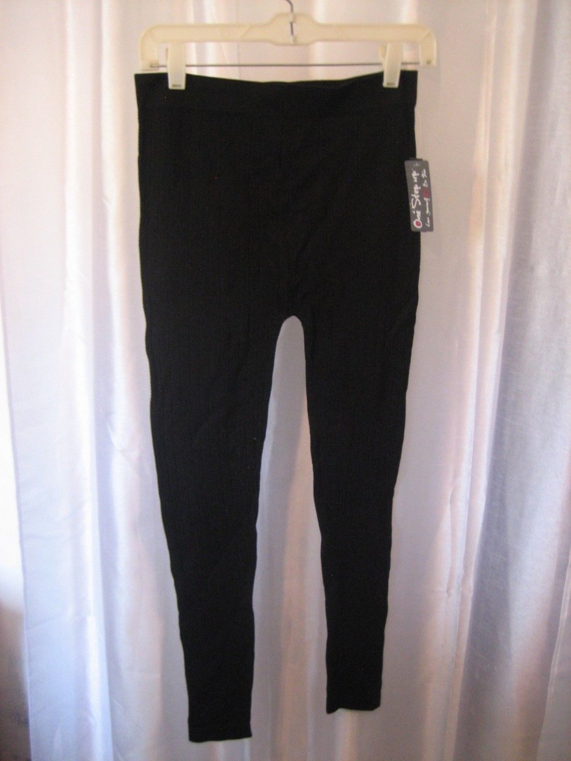 One Step Up Junior Size Patterned Knitted Black Leggings Sz One Size NWWT