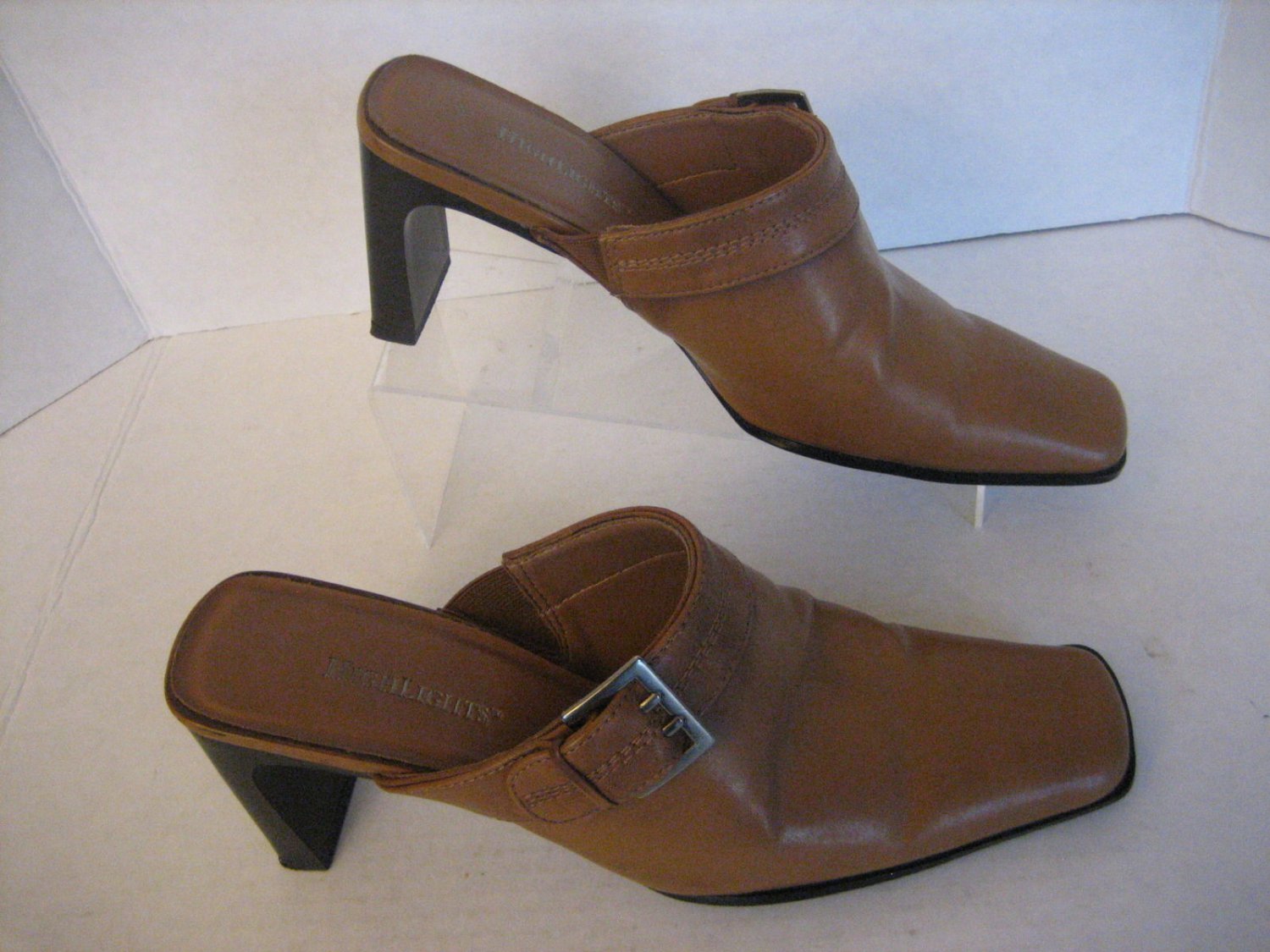 High Lights 20209 Tan Buckle Mule Slip On Women's Faux Leather Sz 7 1/2 PreOwned