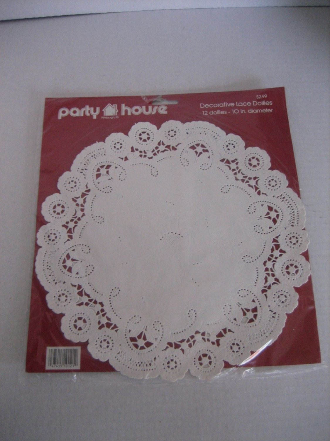 Party House White Decorative Paper Lace Doilies 10in. diameter 12 Doilies NWIP