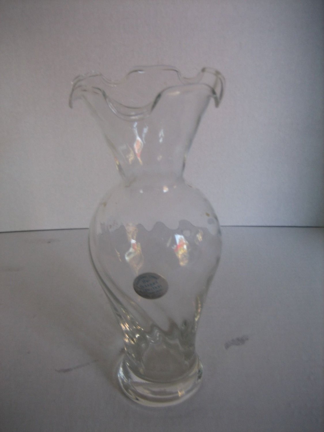 The Bouquet Collection Clear Handblown Crystal Flower Vase 9 in.Tall Pre-Owned