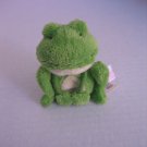 Russ Berrie Small Fabric Green Frog Finger Puppet Toy 3 inch Tall NWWT
