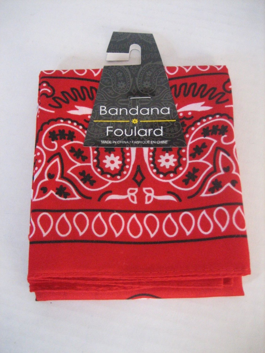 Unisex Red/White/Black 100% Polyester Bandana/Scarf 20 inch NWWT 639277985941