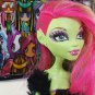 MONSTER HIGH DOLL VENUS MCFLYTRAP 1ST WAVE DOLL