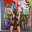 Monster High 13 Wishes GiGi Grant Doll Original Outift and Shoes Signature