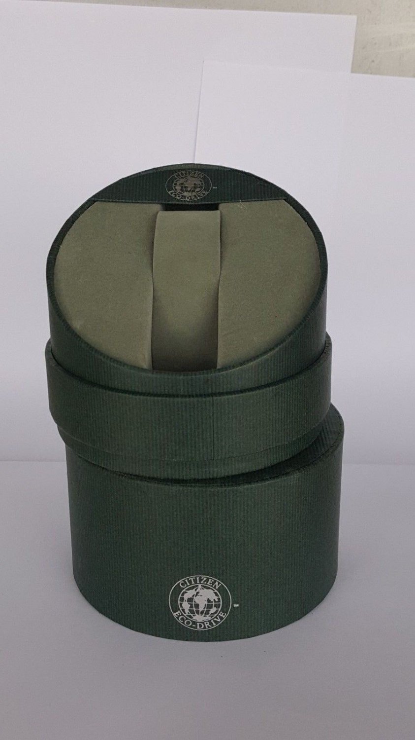 CITIZEN EcoDrive Watch Box New Authentic