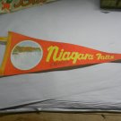 Vintage NIAGARA FALLS CANADA Souvenir Felt Pennant, Flag