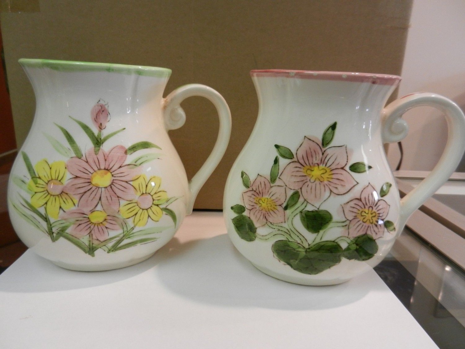 2 Giftware Co Nancy Pew Painted Ceramic Handled Flower Vases, Japan