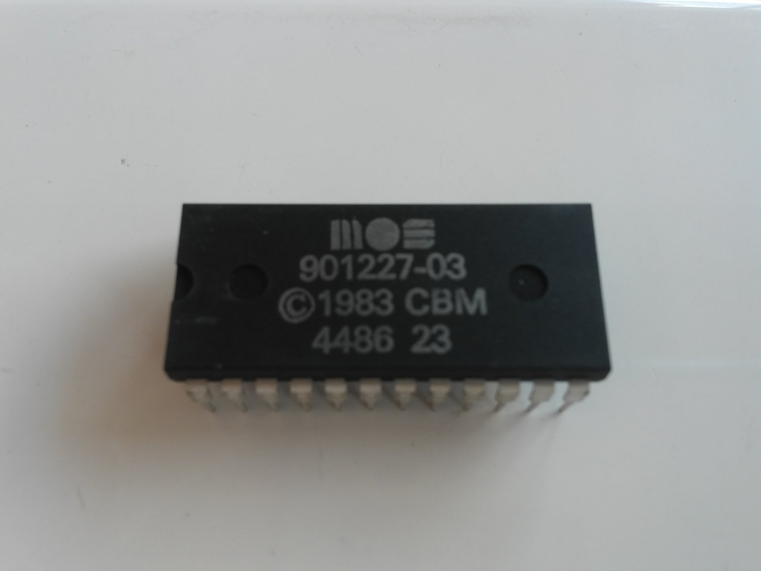 Commodore 901227, BRAND NEW, Kernal ROM C64/128, MOS CBM