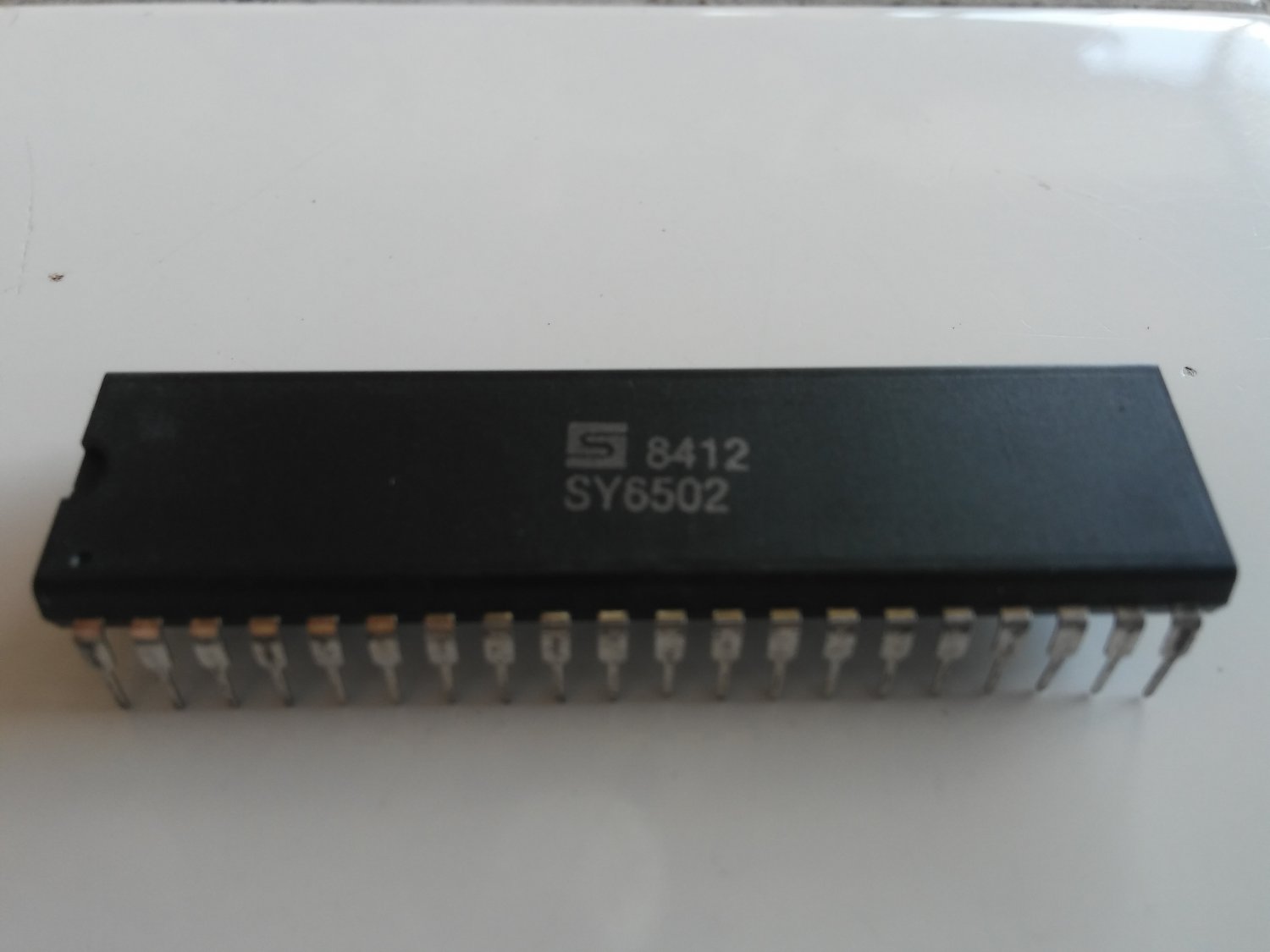 Synertek 6502, BRAND NEW, SY6502 CPU, Commodore Apple Atari Acorn Others
