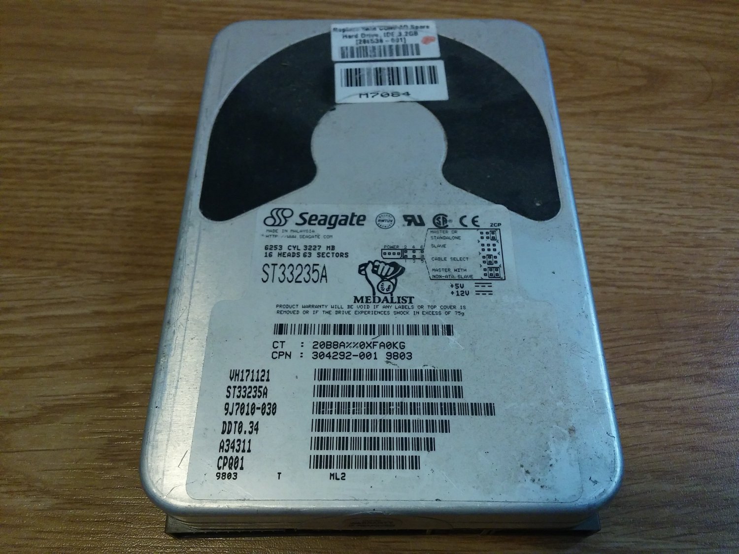 Seagate 3.2GB IDE Hard Drive Compaq OEM, TESTED GOOD, ST33235A Medalist