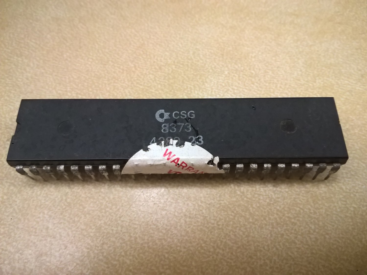 Super Denise Chip, Commodore Amiga 8373 ECS DIP-48