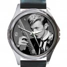 Late David Bowie Rock Singer & Guitar Unisex Round Metal Watch-Leather Band
