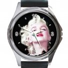 Beautiful Marilyn Monroe With Eyes Closed Unisex Round Metal Watch-Leather Band