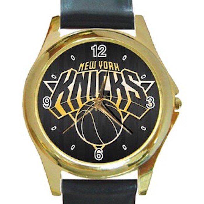 New York Knicks Basketball Logo Unisex Round Gold Metal Watch