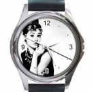 AUDREY HEPBURN BREAKFAST AT TIFFANY'S Unisex Round Silver Metal Watch
