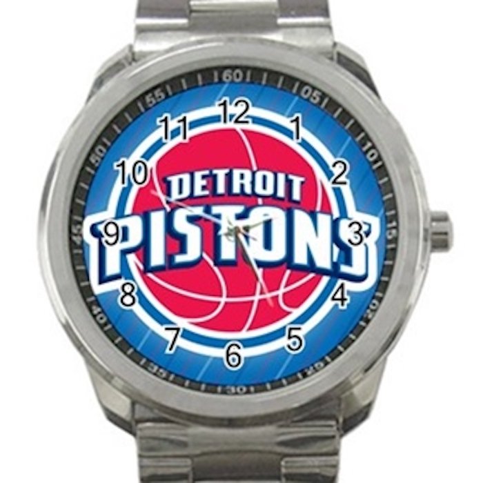 Detroit Pistons NBA Basketball Team Unisex Sport Metal Watch