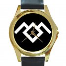 Twin Peaks - Owl Cave Unisex Round Gold Metal Watch