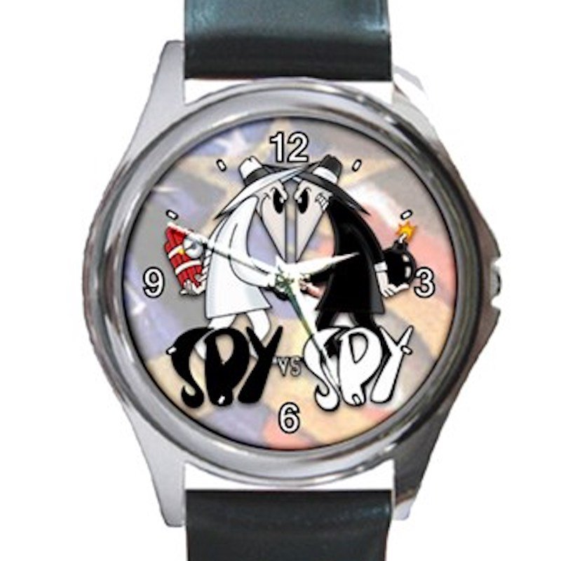 Funny Spy Vs Spy Unisex Round Silver Metal Watch
