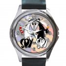 Funny Spy Vs Spy Unisex Round Silver Metal Watch