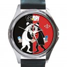 Spy Vs Spy Black & Red Design Unisex Round Silver Metal Watch