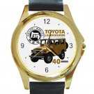 Yellow Toyota Landcruiser FJ40 With Vintage Retro Logo Unisex Round Gold Metal Watch