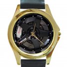Nissan Skyline GT-R Car Tyre Unisex Round Gold Metal Watch