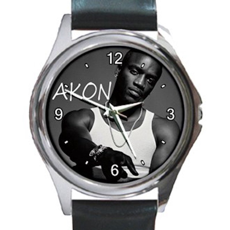 Singer Akon Rapper Unisex Round Metal Watch