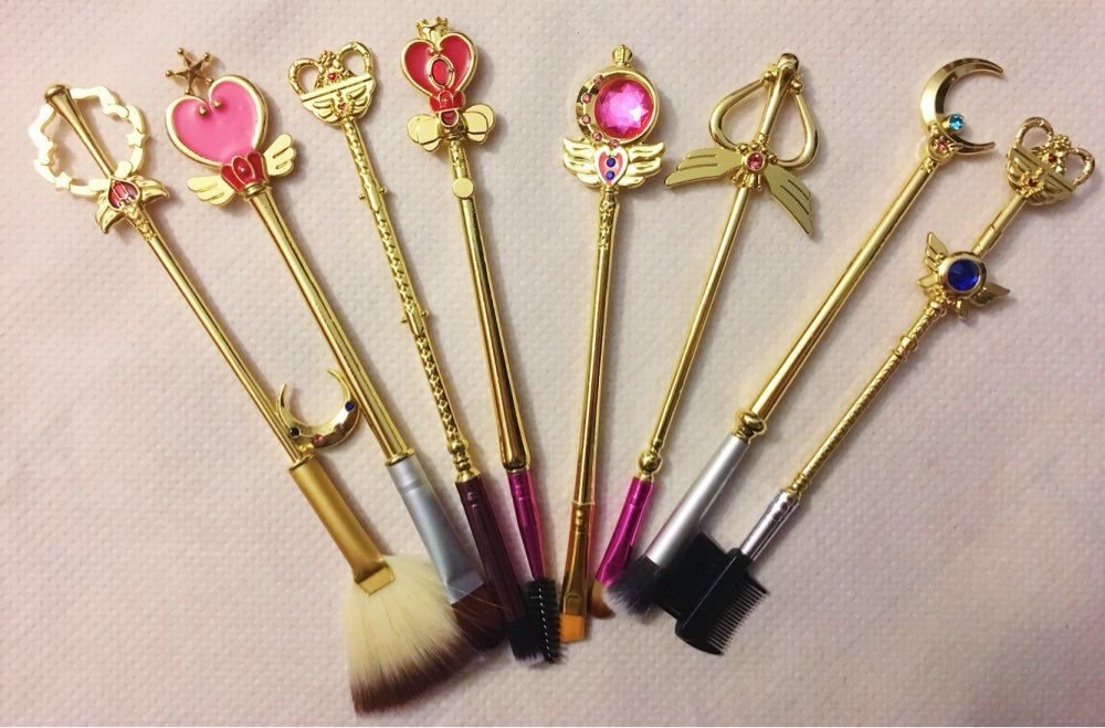8 Pcs Makeup Brush Set Sailor Moon Cosmetic Powder Foundation Eyeshadow Tool