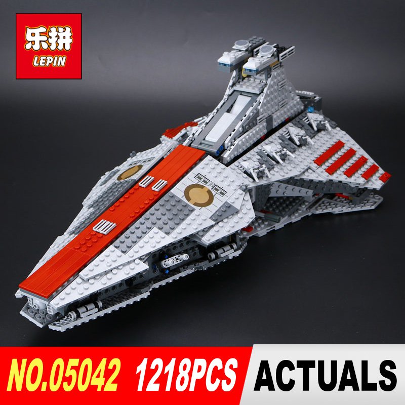 Lepin Star Wars The Republic Fighting Cruiser 1200pcs Compatible Lego