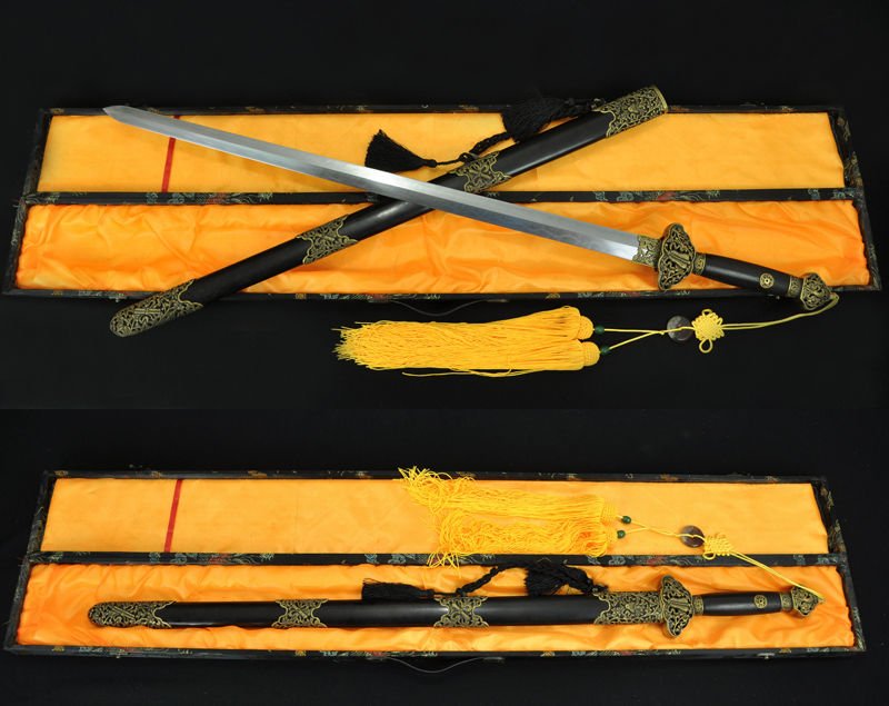 HIGH QUALITY HANDMADE CHINESE SWORD JIAN CLAY TEMPERED FEATHER GRAINFOLDED BLADE