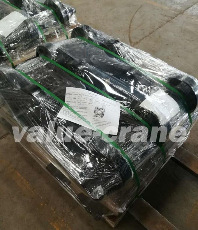 Sany SCC7500 SCC8300 bottom roller China Manufacturers