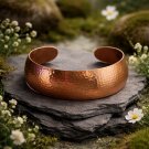Solid copper choker #CC355AM- Very Wide With A Diamond Cut High polish Finish. Solid copper choker #CC355AM- Very Wide With A Diamond Cut High polish Finish.