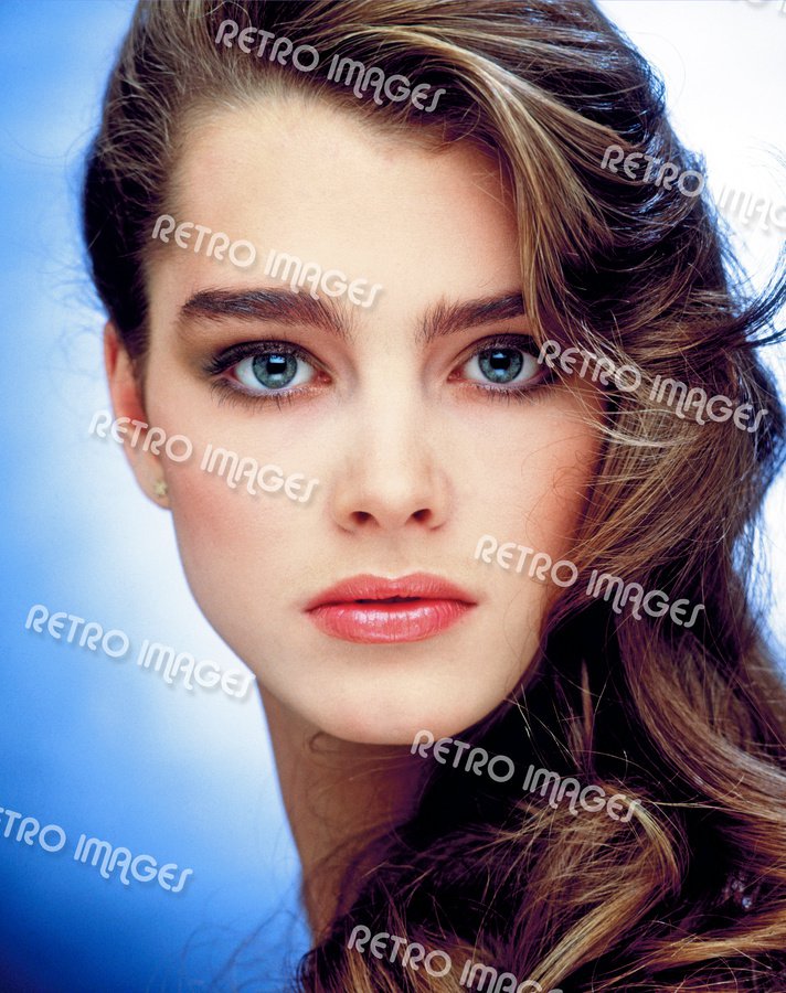 Brooke Shields 11x14 PS1104