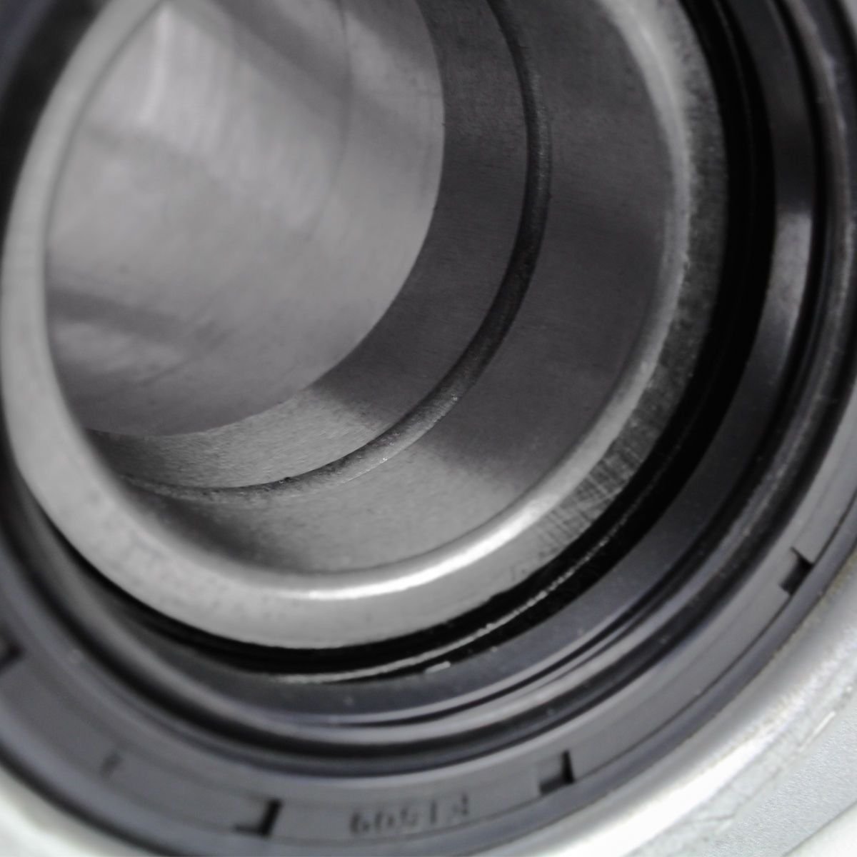 20012005 Yamaha Raptor YFM 660 660RR Billet Twin Row Rear Axle Carrier