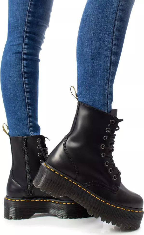 Dr. Martens BLACK LEATHER BOOT