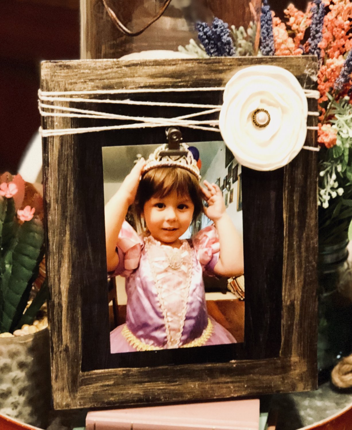 8x10 Black Photo Display