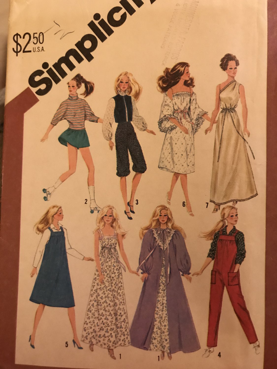 Simplicity 5637 Wardrobe for 11 1/2" Dolls Such as Barbie and Brooke Shields Sewing Pattern