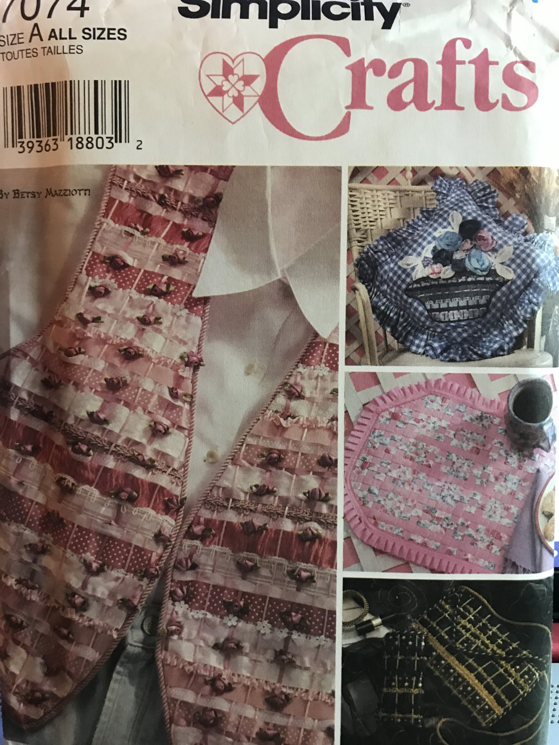Simplicity 7074 Sewing Pattern Misses' Vest and Place Mat, Pillow, Purse and Eyeglasses Case